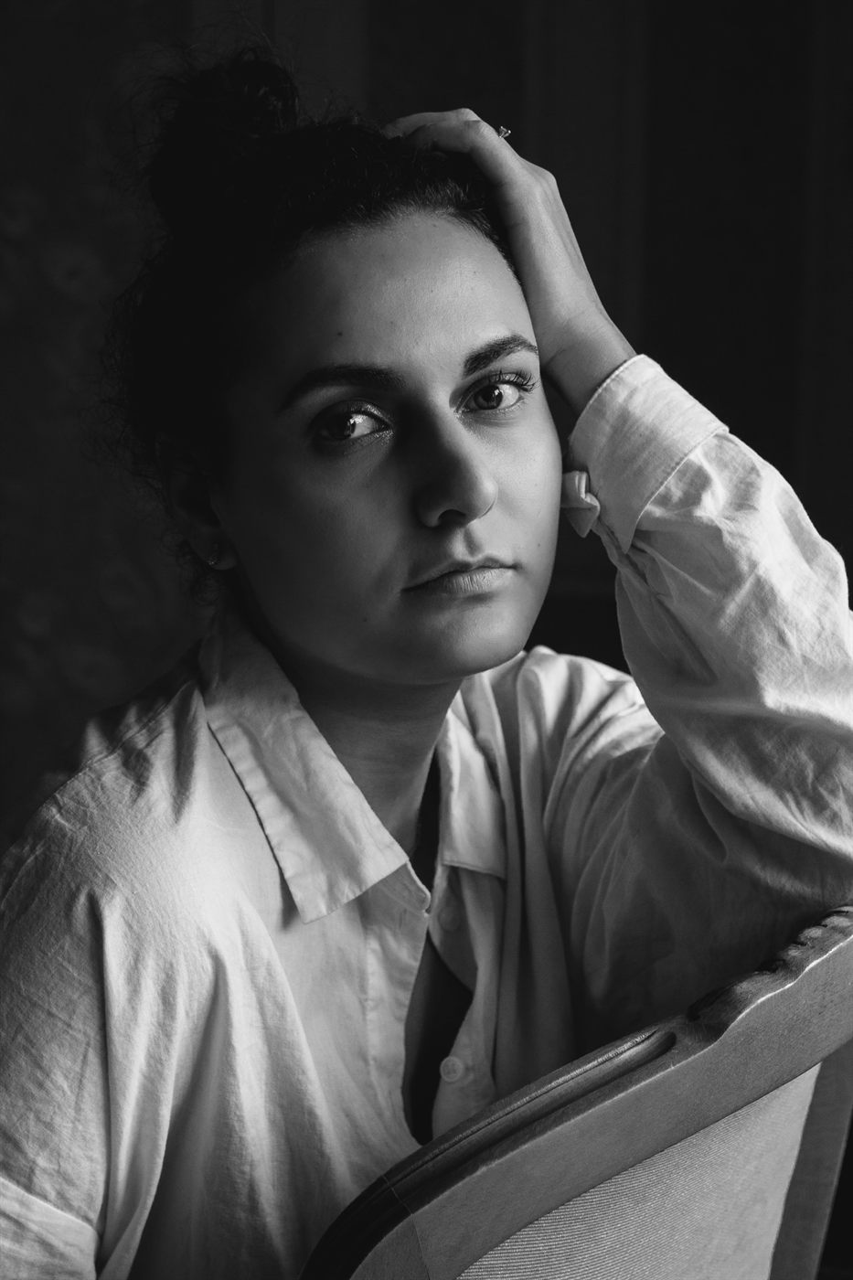 Portrait with directional side light